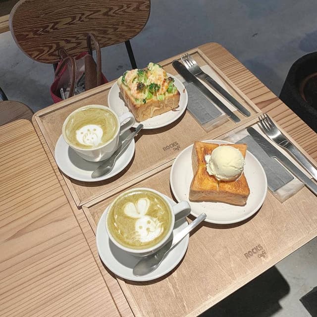 ROCKS Cafe - サブ画像3