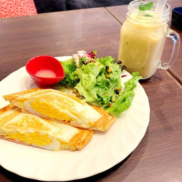 さかい珈琲 天理店 - サブ画像1