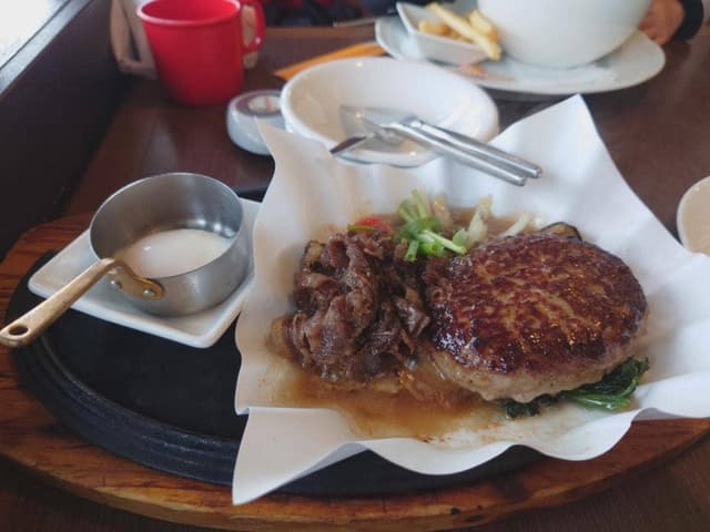 ロイヤルホスト 水城店 - サブ画像1