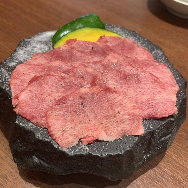 タンと焼肉 やま龍 - サブ画像1