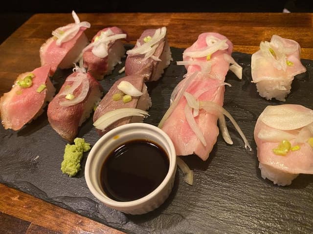 肉寿司 食べ放題 肉バル ミートガーデン 新宿本店 - サブ画像2