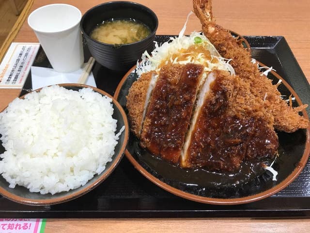 カツ丼・トンテキ 豚屋とん一 あべのキューズモール店 - サブ画像3