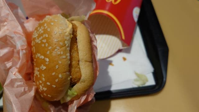 マクドナルド 札幌南二条店 - サブ画像3