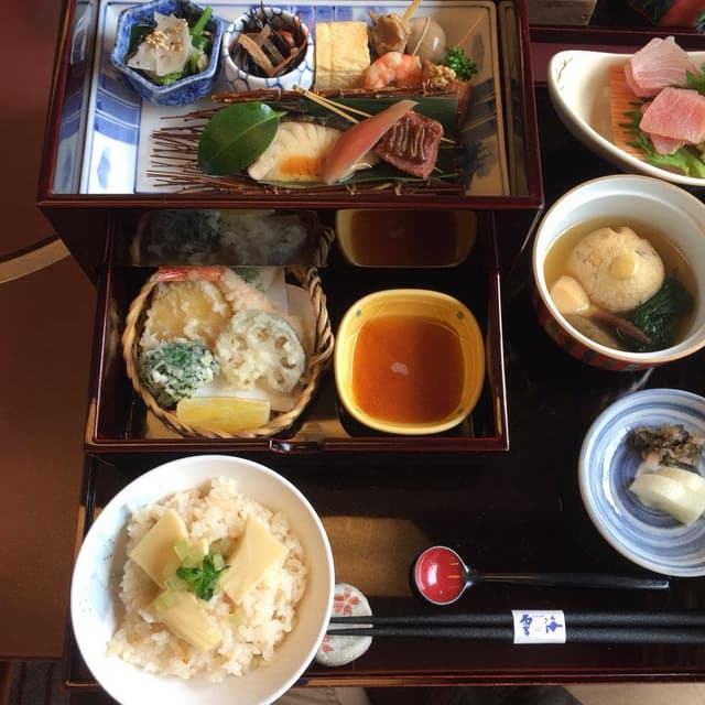 日本料理 雲海 - サブ画像1