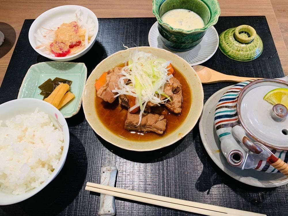 お茶碗