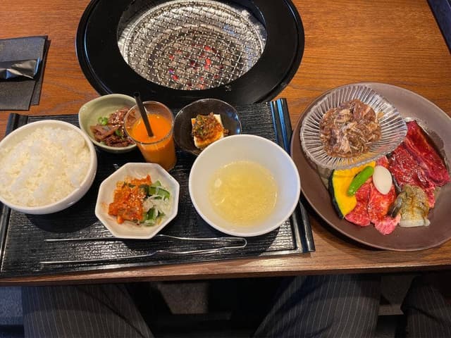 焼肉トラジ 丸ビル店 - サブ画像2