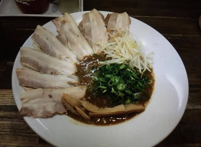 ラーメン豚の助 - サブ画像3