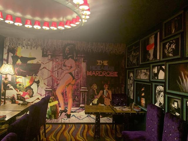 THE HIDEAWAY WARDROBE - サブ画像2