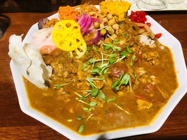 本格辛口カレー ヤドカリー 西天満店 - サブ画像1
