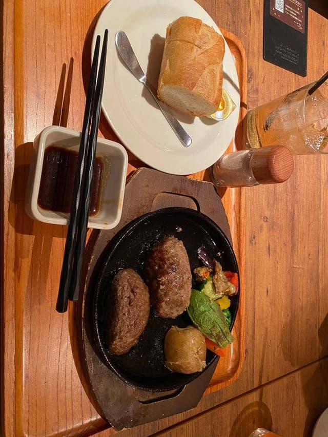 いしがまやハンバーグ たまプラーザ店 - サブ画像3