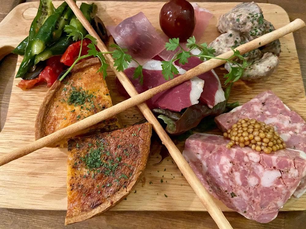 クシヤキとワイン カッシーワ東通り店