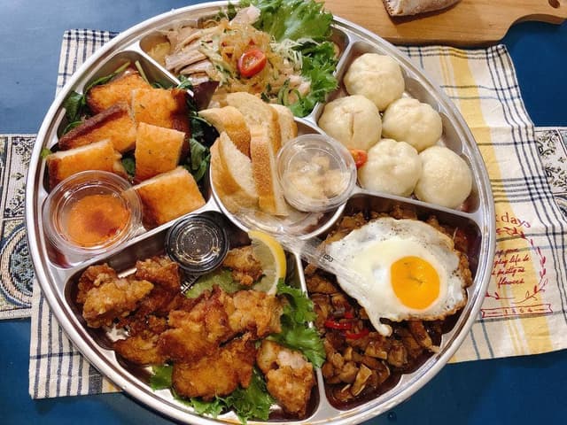 縁たく家 Awabi&asian BAR - サブ画像2