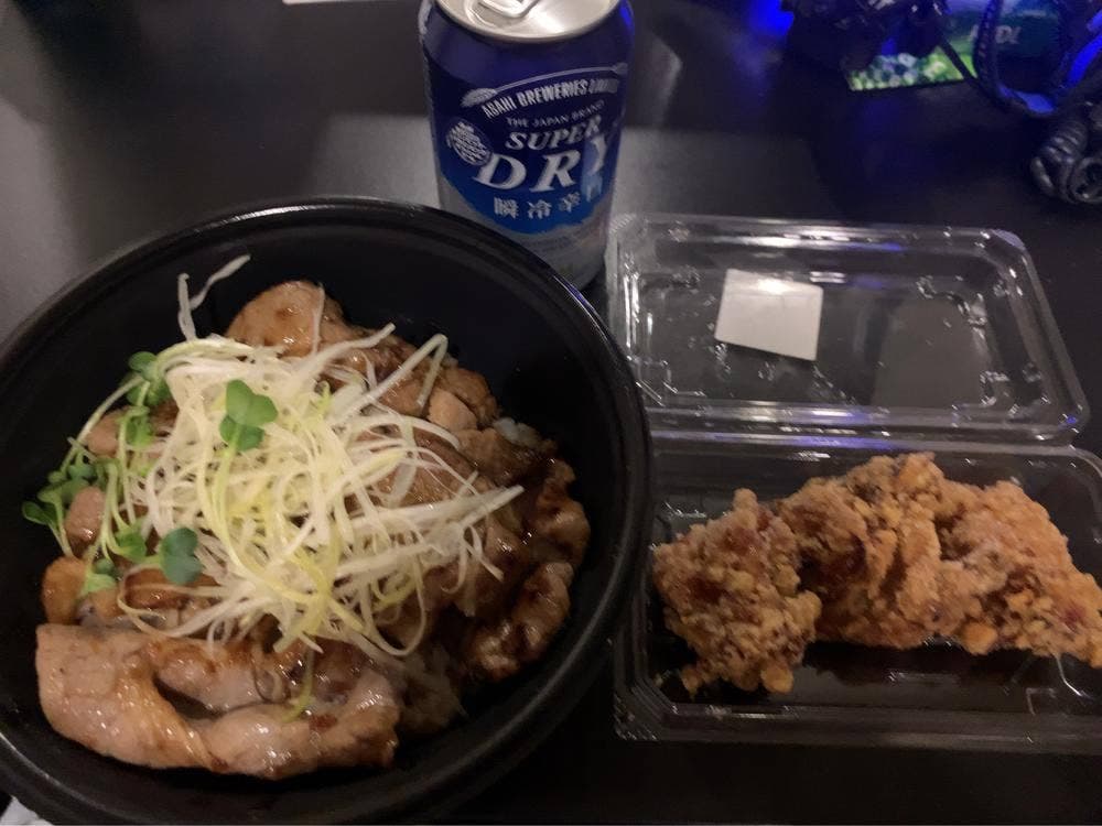 伝説のすた丼屋 蒲田店