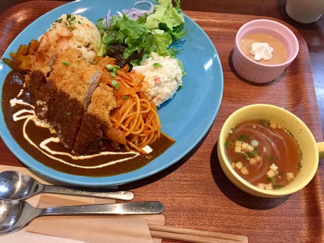 ニュー・サントロペ - サブ画像2