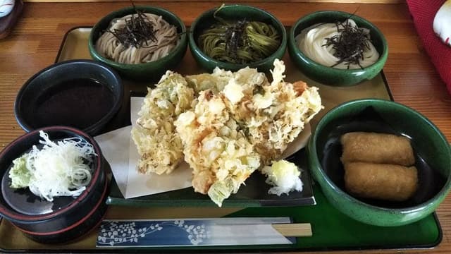 お食事処 ともえ - サブ画像2