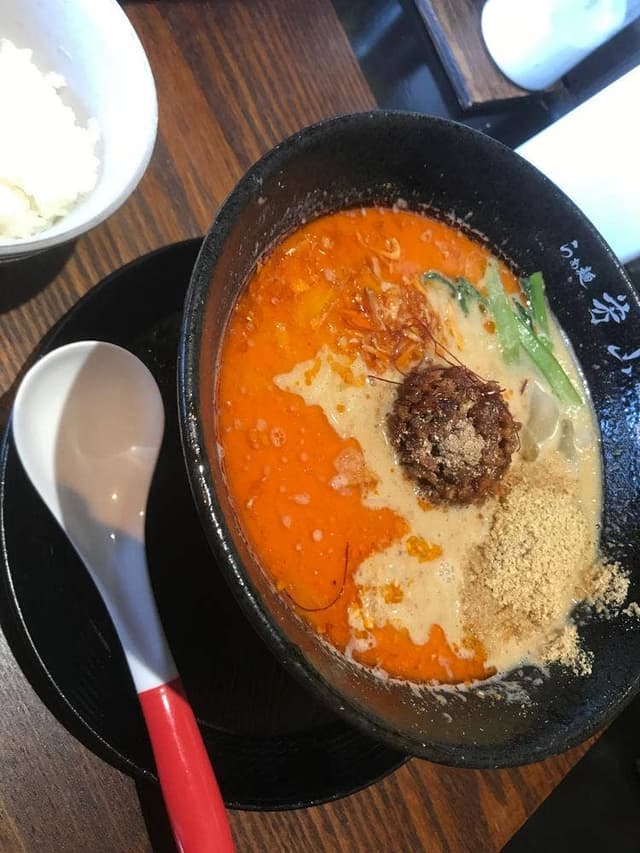 らぁ麺 芳山 - サブ画像1