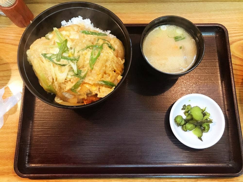 串乃助