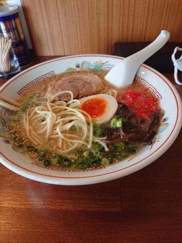 熊本ラーメン 育元 経塚店 - サブ画像3