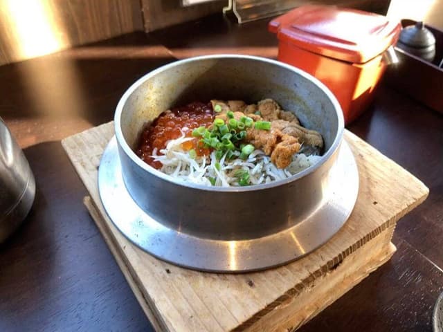 鎌倉釜飯かまかま 市場前店 - サブ画像3