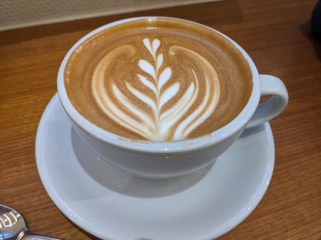 タウトナコーヒー 赤レンガ店 - サブ画像1