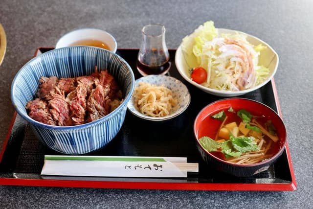 あしながおじさん焼肉亭 - サブ画像2
