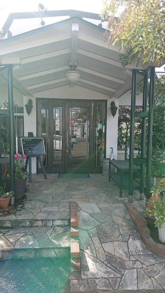 茜屋珈琲店 久万ノ台店 - サブ画像1