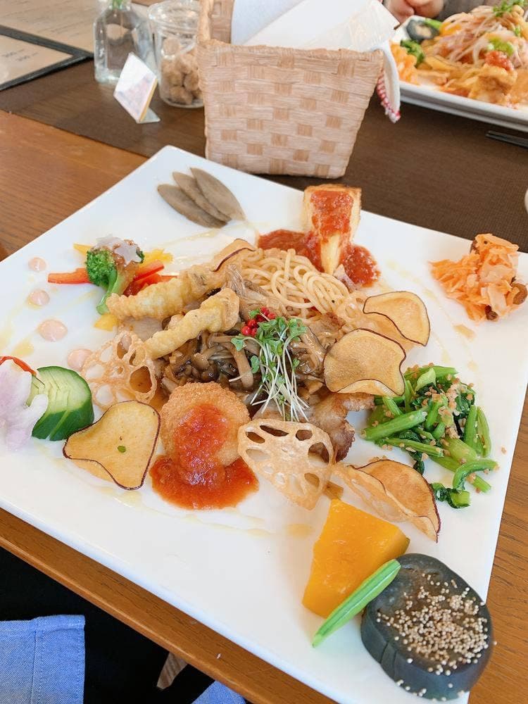 カフェ Leaf