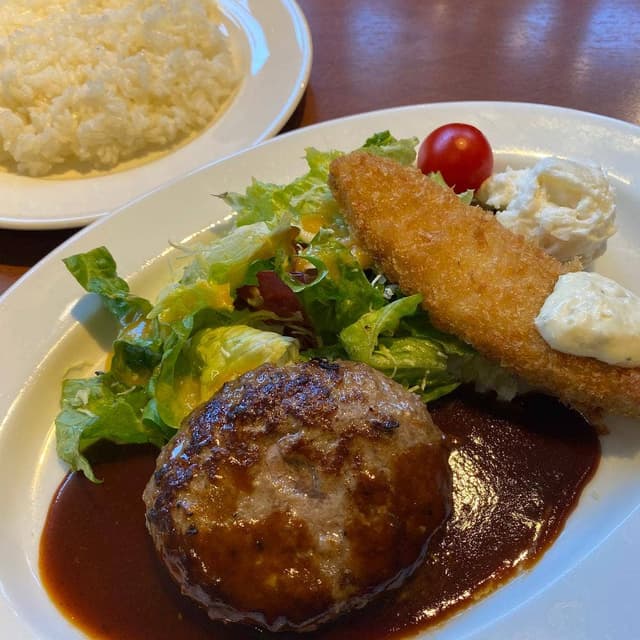 ロイヤル羽生洋食軒 - サブ画像3