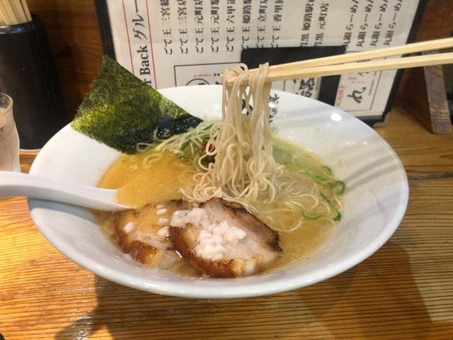 丸銀らーめん 神戸元町店 - サブ画像3