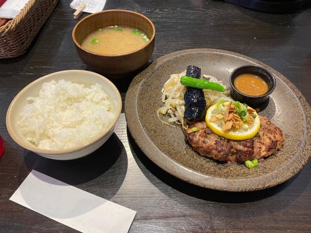 山本のハンバーグ 太宰府店 - サブ画像3