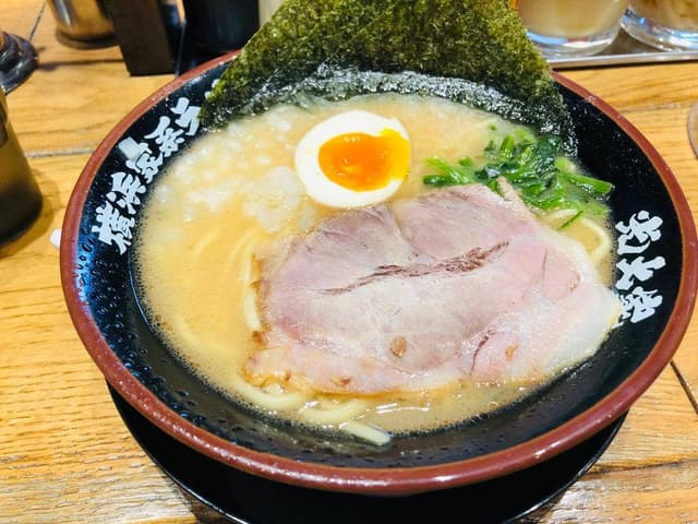 横浜家系ラーメン光大家 三宮店 - サブ画像3