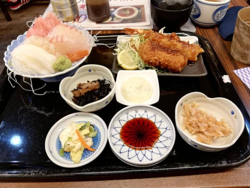 海鮮亭 浦島屋