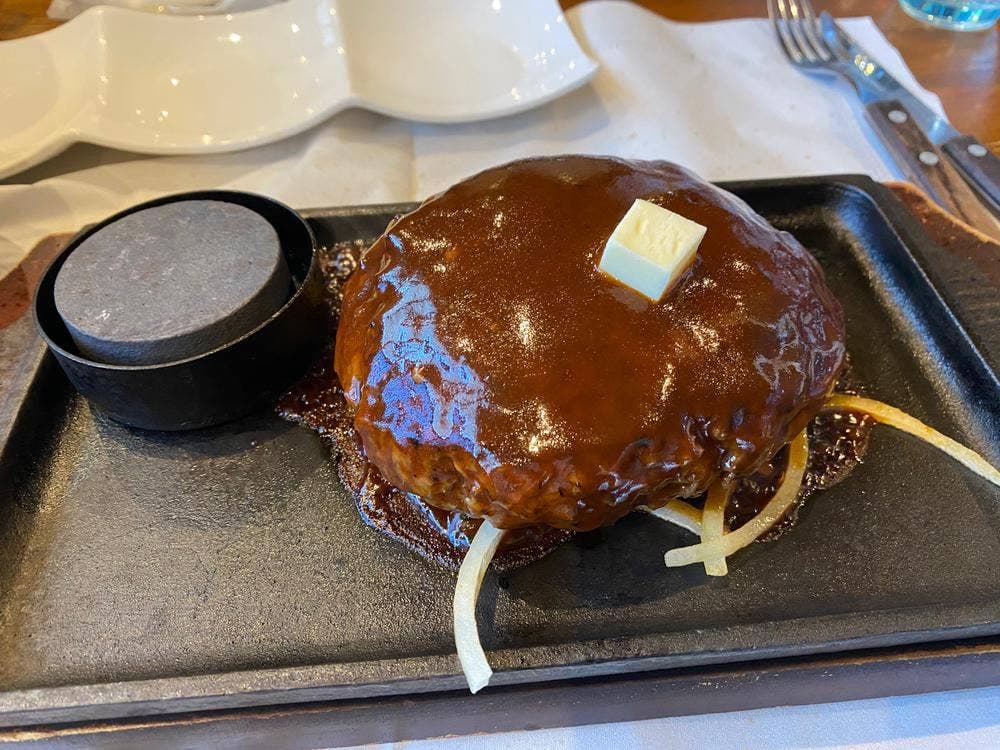 ステーキ&ハンバーグ GYUSHIN 青島店