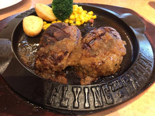 フライングガーデン 鶴ヶ島市役所前店 - サブ画像1