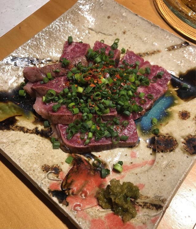 もつ焼き 塩田屋 白金店 - サブ画像1