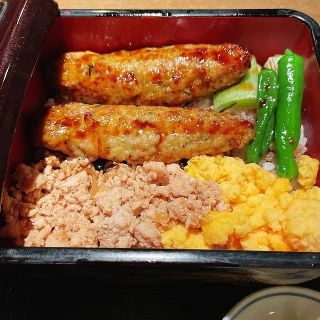 おもてなしとりよし 青山店 - サブ画像1