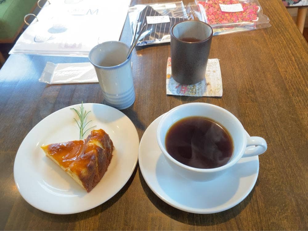 CAFE M