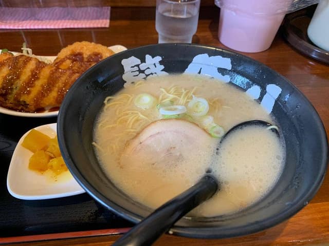 長浜ラーメン豚八東朝日町店 - サブ画像2