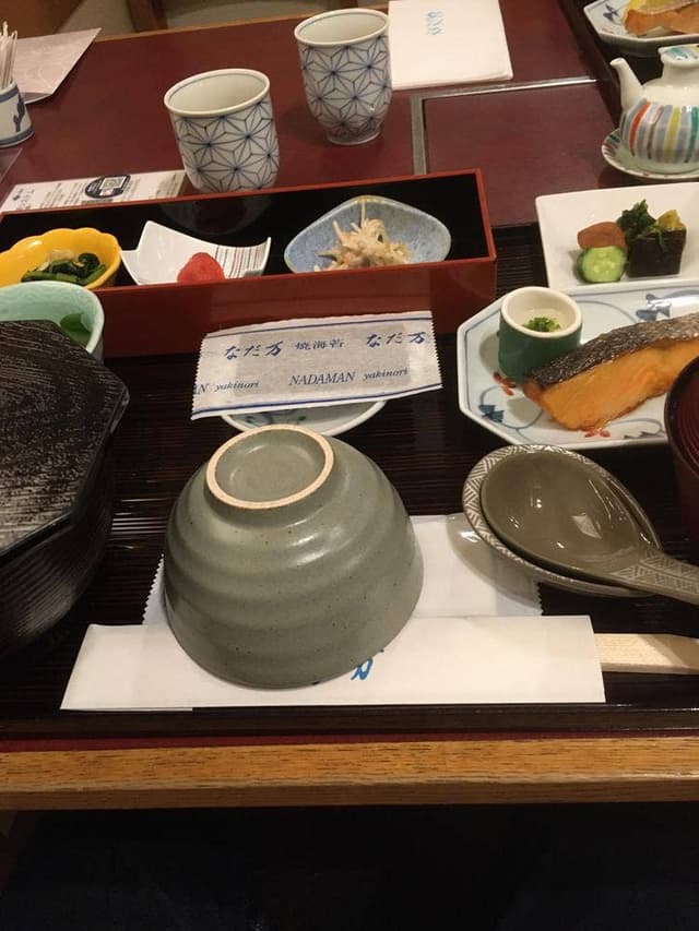 中之島 なだ万 - サブ画像2
