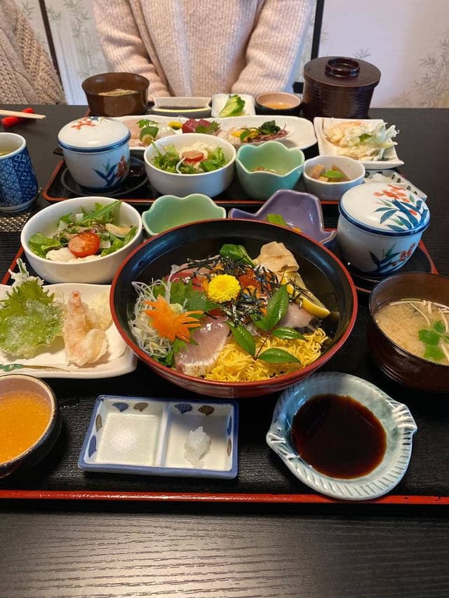 華新 - サブ画像1