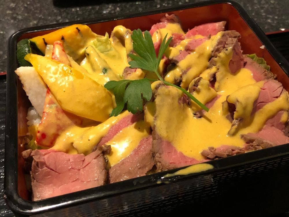 LUXURY LOUNGE MILAS ミラス渋谷店