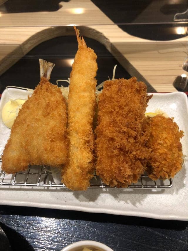 定食屋たかの富士 マルイファミリー溝口 - サブ画像3