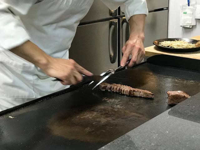 ステーキ鉄板焼 神室 - サブ画像1