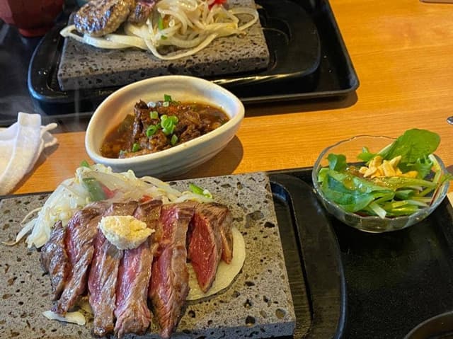 石焼ステーキ 贅 山形嶋店 - サブ画像3