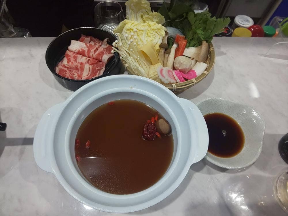 ダイニングバー MeTime