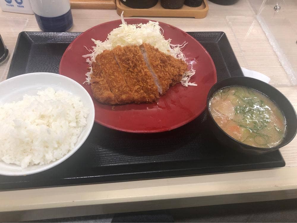 かつや 美園店