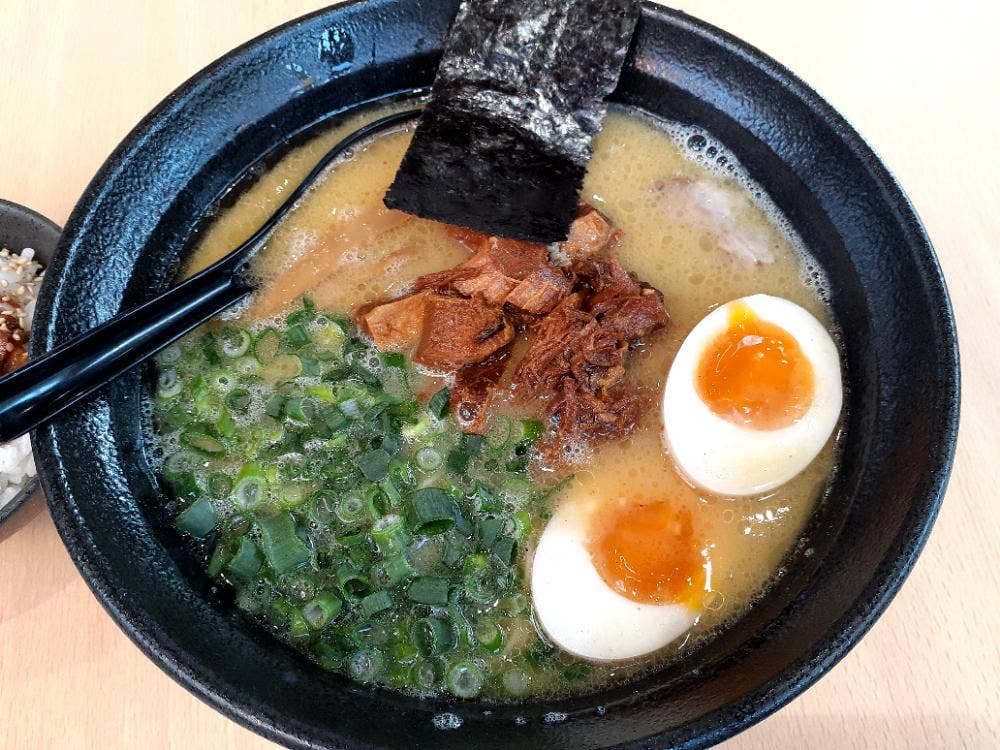 久留米らーめん よかろうもん 台原メガドンキホーテ店