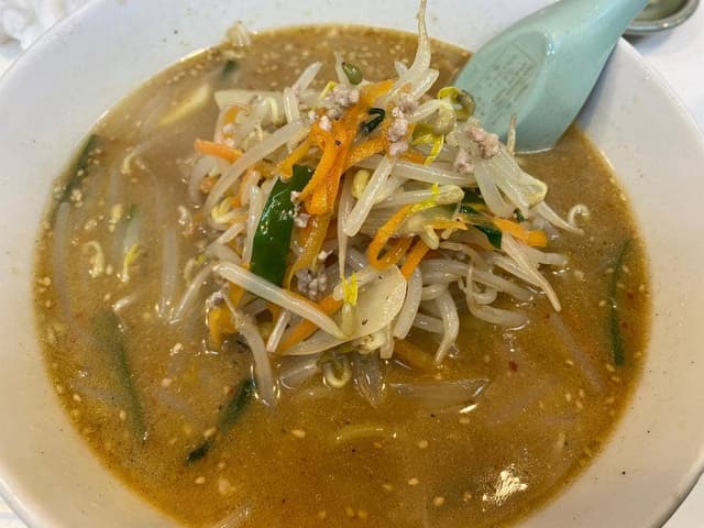 札幌ラーメンどさんこ 駅前店 - サブ画像1