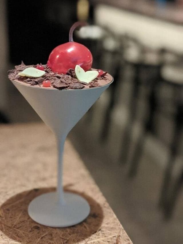 チョコレートとパフェ そしてお酒 フロランタン - サブ画像2