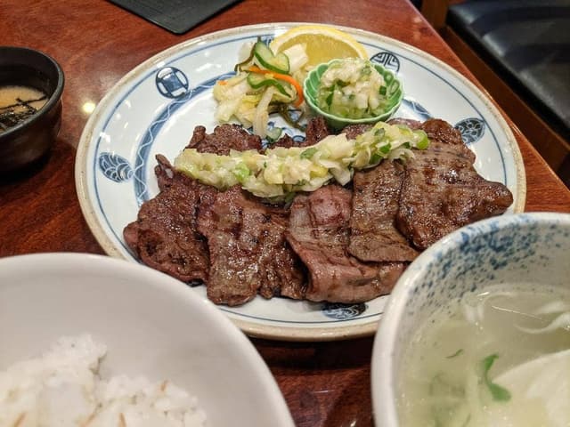 牛たん焼き 仙台辺見 目黒駅前店 - サブ画像2